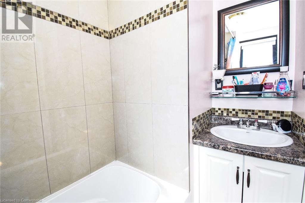 19 Crowland Avenue, Welland, Ontario  L3B 1W8 - Photo 31 - XH4205572