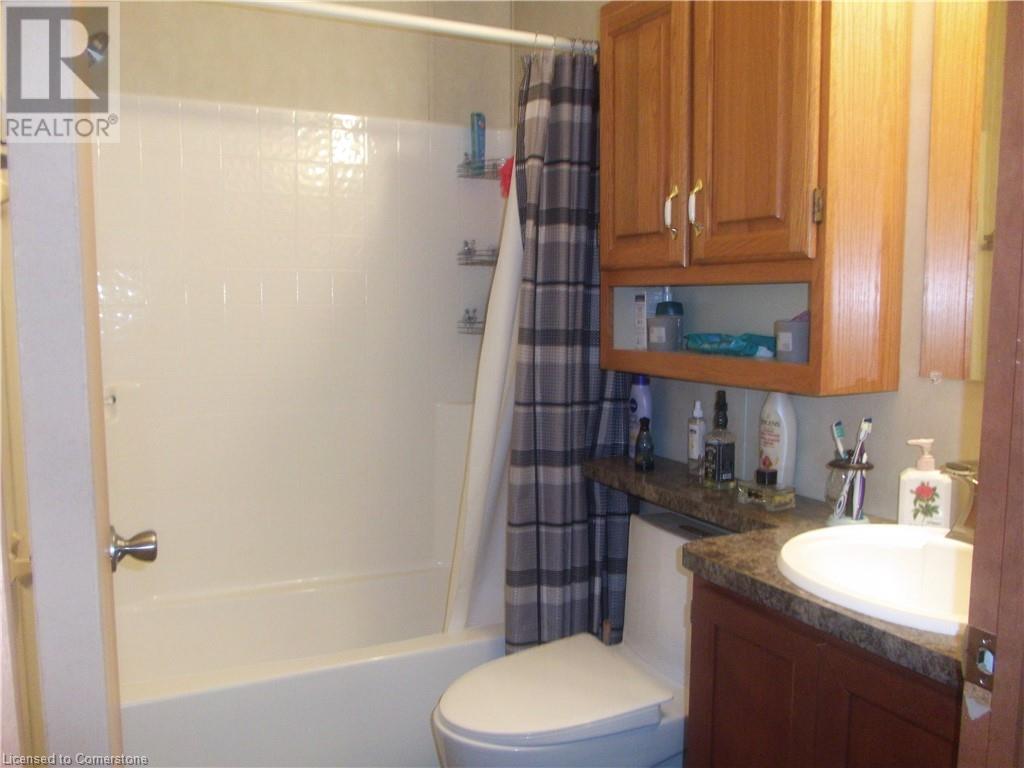 26797 Highway 60 Highway Unit# Cottage A, Madawaska, Ontario  K0J 2M0 - Photo 26 - XH4205876