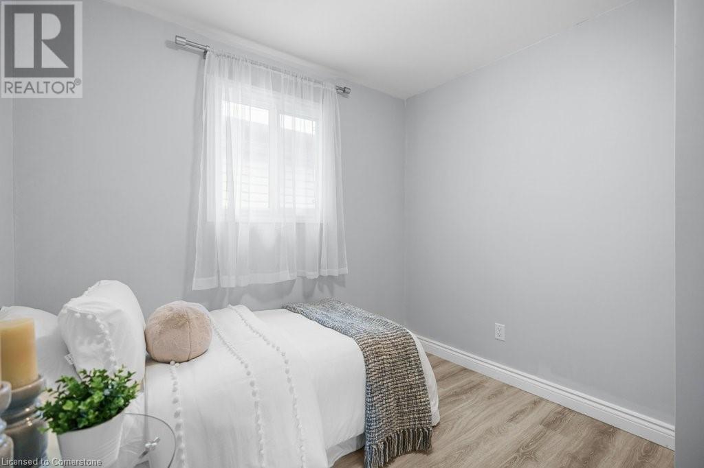 158 Crowland Avenue, Welland, Ontario  L3B 1X3 - Photo 12 - XH4206938