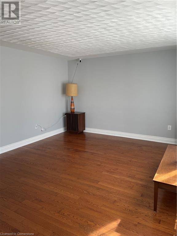 161 Kings Forest Drive, Hamilton, Ontario  L8T 4K2 - Photo 9 - XH4206090