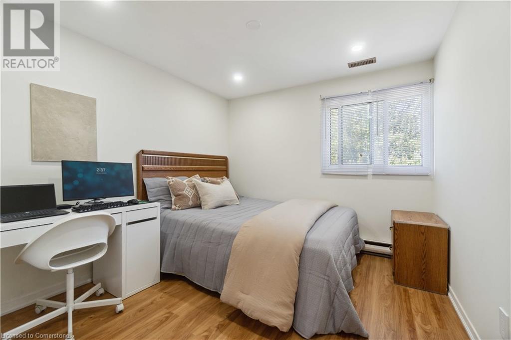 135 Violet Drive, Hamilton, Ontario L8E 3J2 - Photo 25 - XH4205945