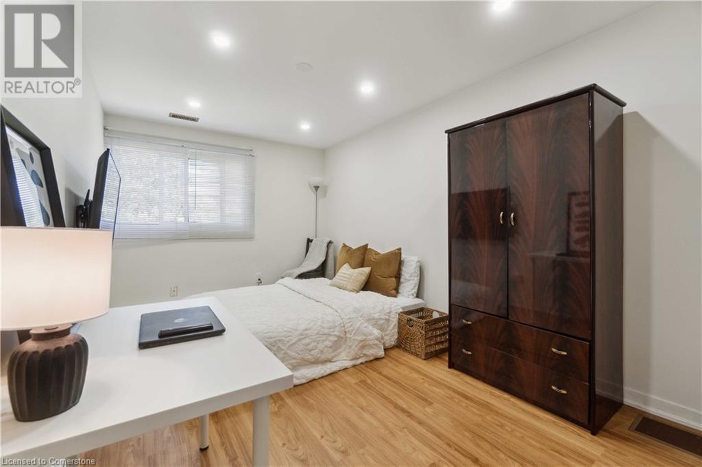 135 Violet Drive, Hamilton, Ontario L8E 3J2 - Photo 26 - XH4205945