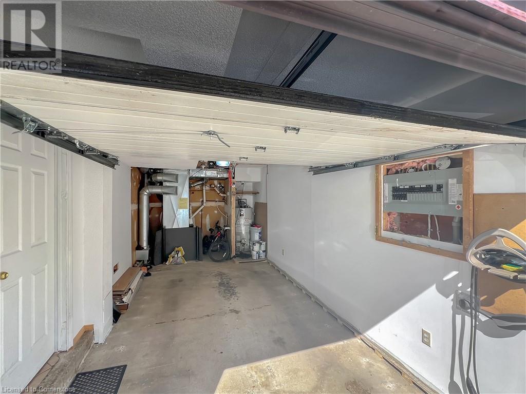 135 Violet Drive, Hamilton, Ontario L8E 3J2 - Photo 34 - XH4205945