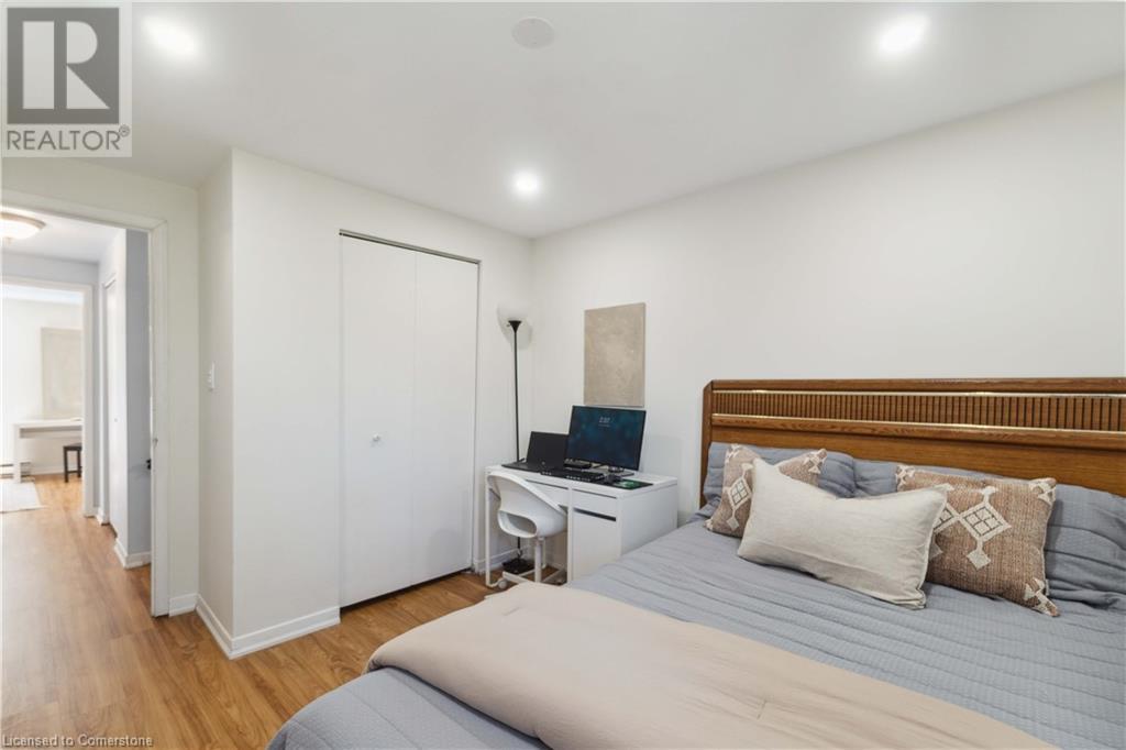 135 Violet Drive, Hamilton, Ontario L8E 3J2 - Photo 24 - XH4205945