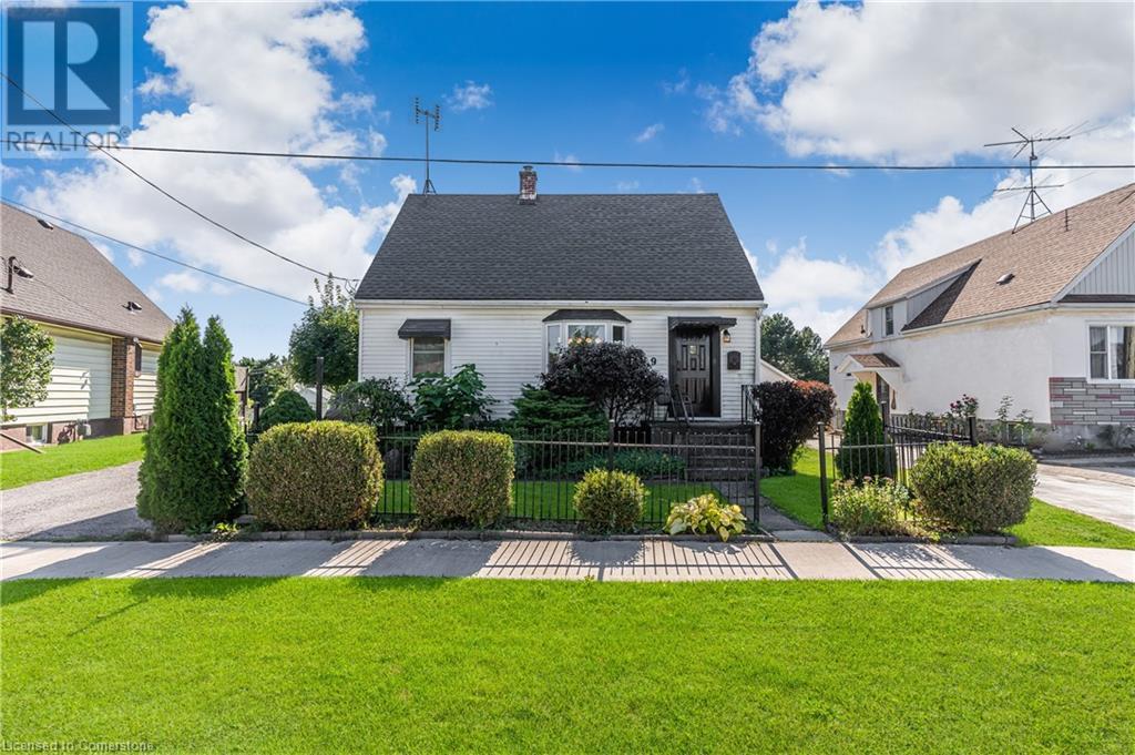9 FOLEY Crescent, thorold, Ontario