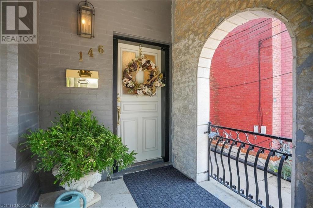 146 Catharine Street N, Hamilton, Ontario  L8R 1J4 - Photo 2 - XH4206641