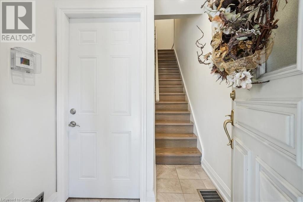 146 Catharine Street N, Hamilton, Ontario  L8R 1J4 - Photo 11 - XH4206641