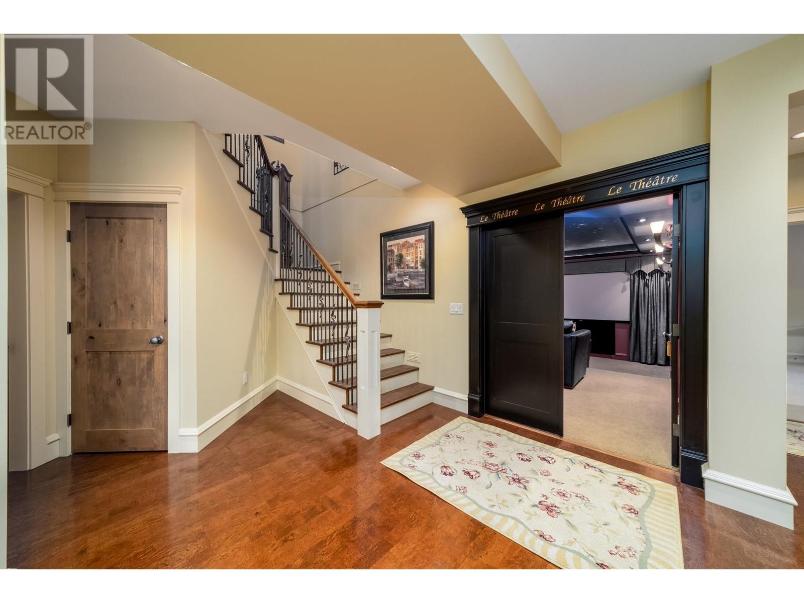 698 Arbor View Drive Kelowna