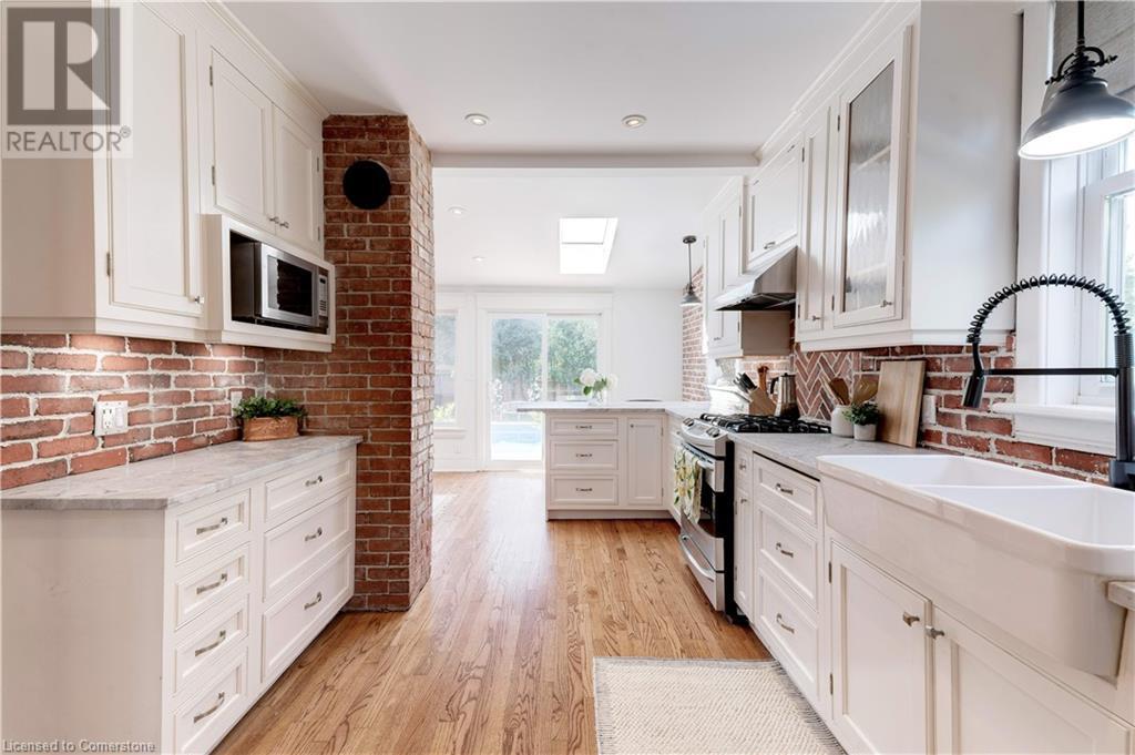 360 Lake Street, Grimsby, Ontario  L3M 4M5 - Photo 17 - XH4205377