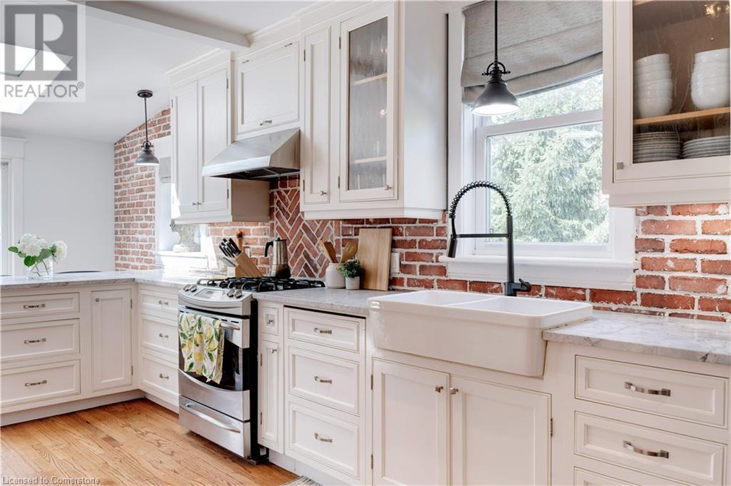 360 Lake Street, Grimsby, Ontario  L3M 4M5 - Photo 15 - XH4205377