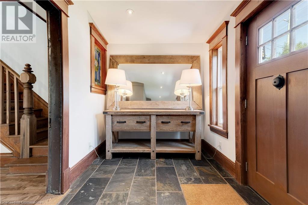 360 Lake Street, Grimsby, Ontario  L3M 4M5 - Photo 5 - XH4205377