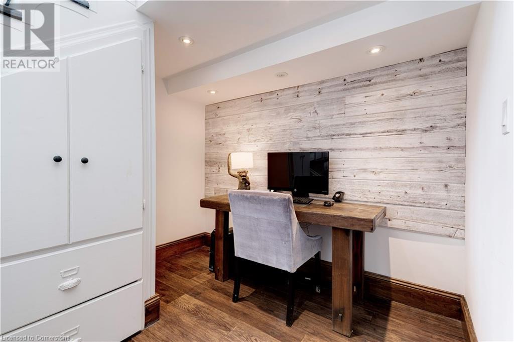 360 Lake Street, Grimsby, Ontario  L3M 4M5 - Photo 34 - XH4205377