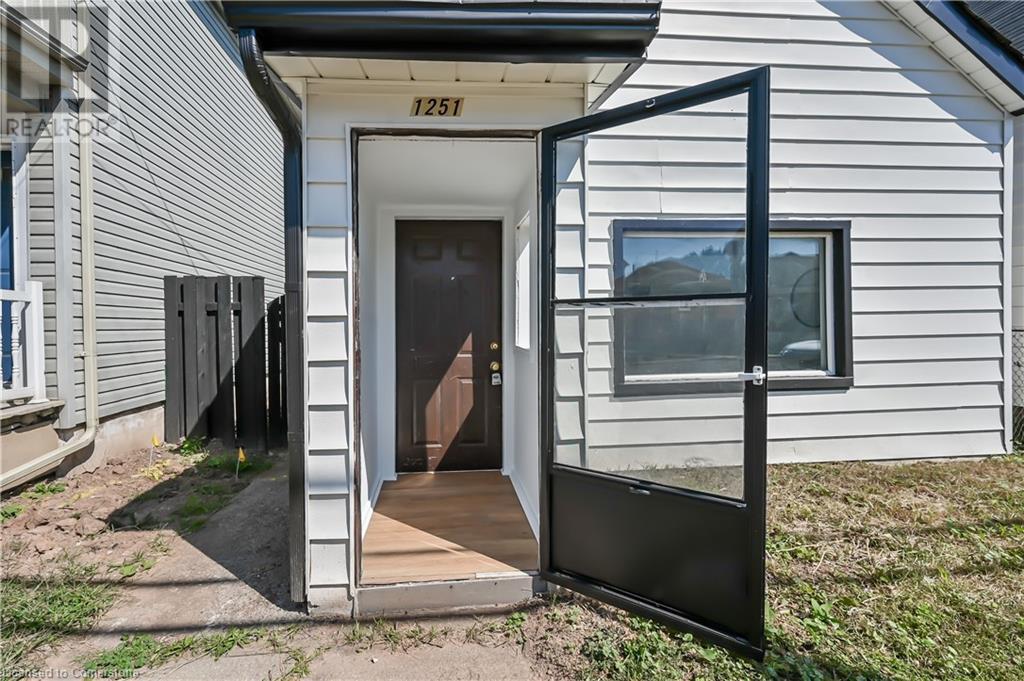 1251 CANNON Street E, hamilton, Ontario