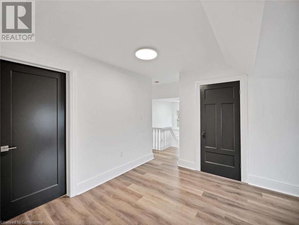 132 Holton Avenue S, Hamilton, Ontario  L8M 2L5 - Photo 35 - XH4206014