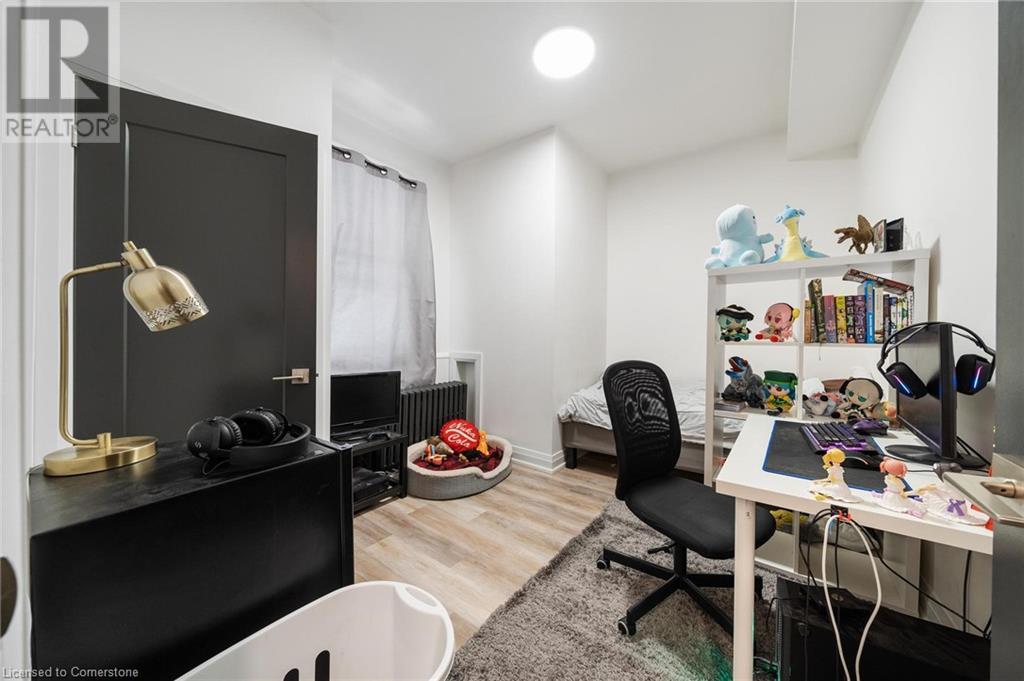 132 Holton Avenue S, Hamilton, Ontario  L8M 2L5 - Photo 14 - XH4206014