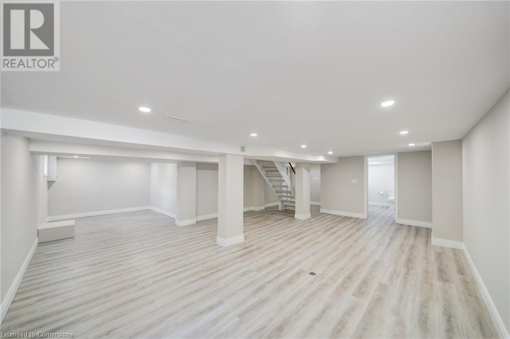 55 East 13th Street, Hamilton, Ontario L9A 3Z2 - Photo 34 - XH4206352
