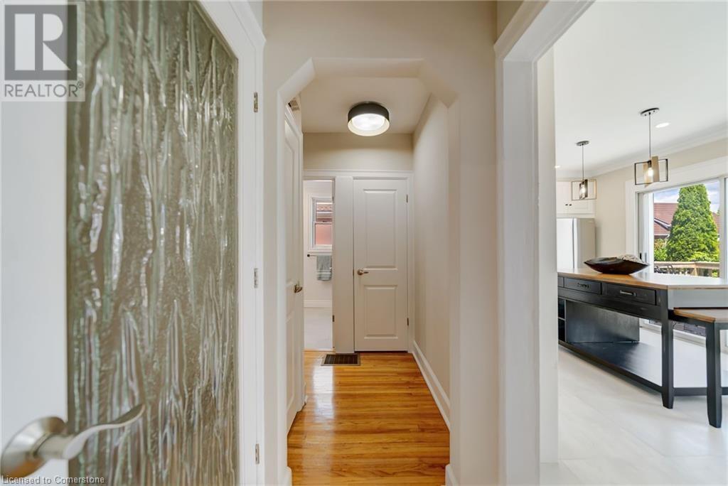 55 East 13th Street, Hamilton, Ontario L9A 3Z2 - Photo 20 - XH4206352