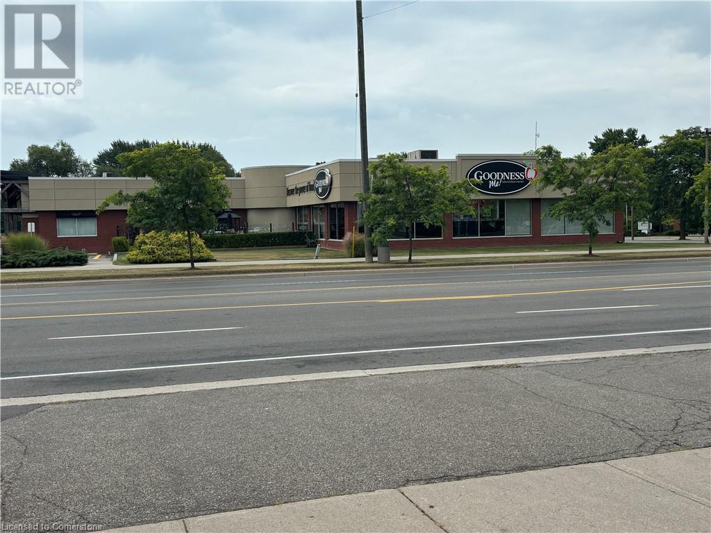 2279 Fairview Street Unit# 5, Burlington, Ontario  L7R 2E3 - Photo 13 - XH4205621