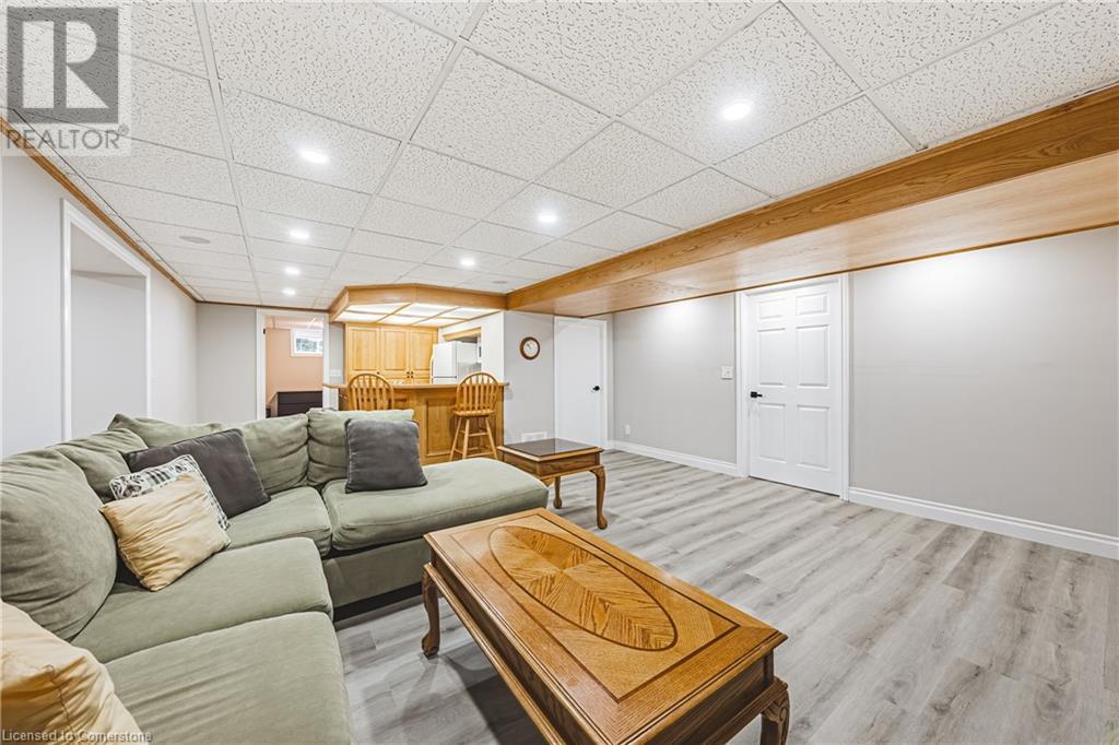 81 Hopkins Court Unit# Lower, Hamilton, Ontario L9H 5M7 - Photo 4 - XH4206157