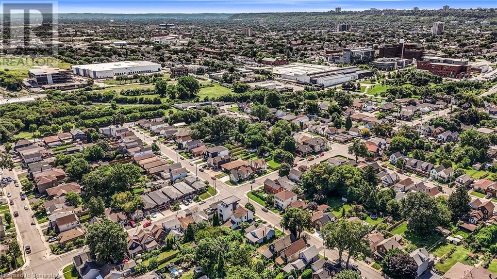 169 Macauley Street E, Hamilton, Ontario  L8L 3X5 - Photo 11 - XH4206399