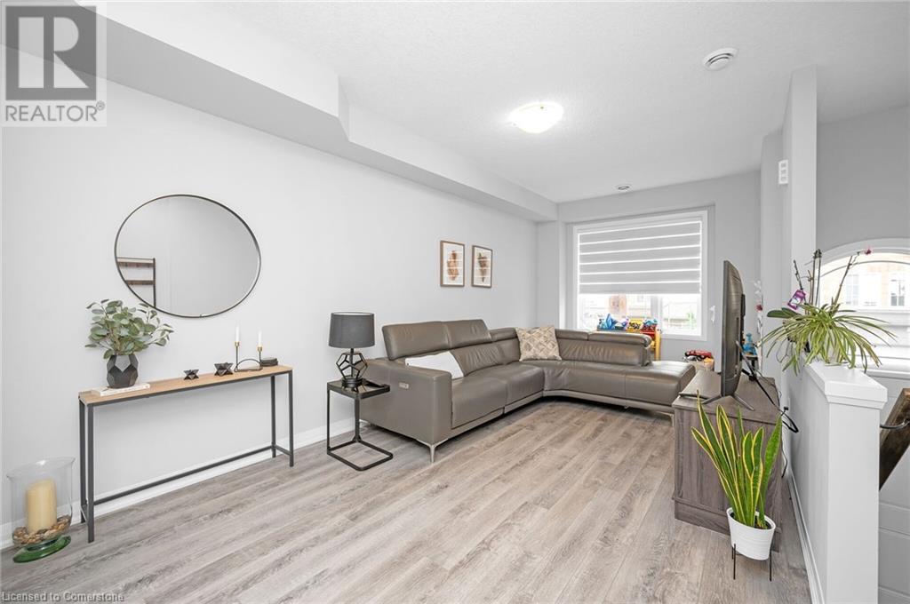 59 Aquarius Crescent, Hamilton, Ontario L0R 1P0 - Photo 4 - XH4205382