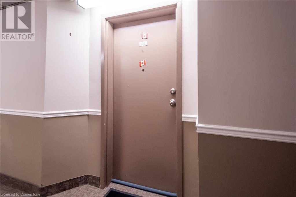 6 Niagara Street Unit# 105Grimsby, Ontario  L3M 5A4 - Photo 3 - XH4206594