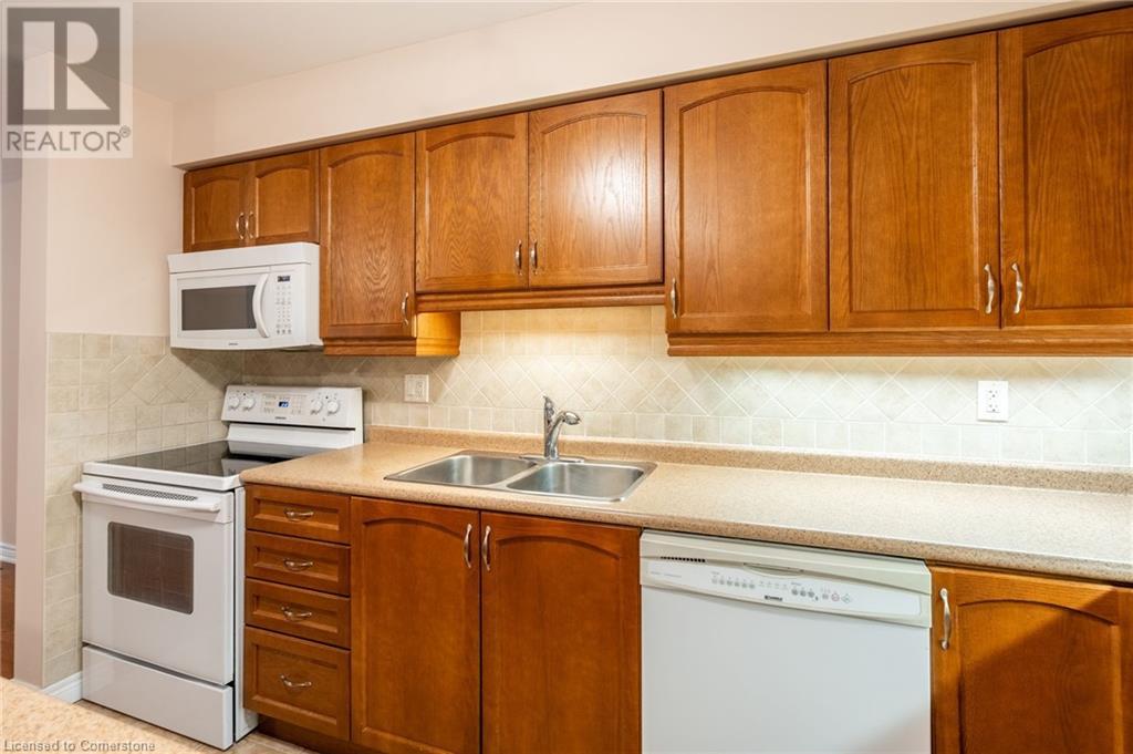 50 Grovetree Trail, Hamilton, Ontario L9B 0B9 - Photo 12 - XH4206887