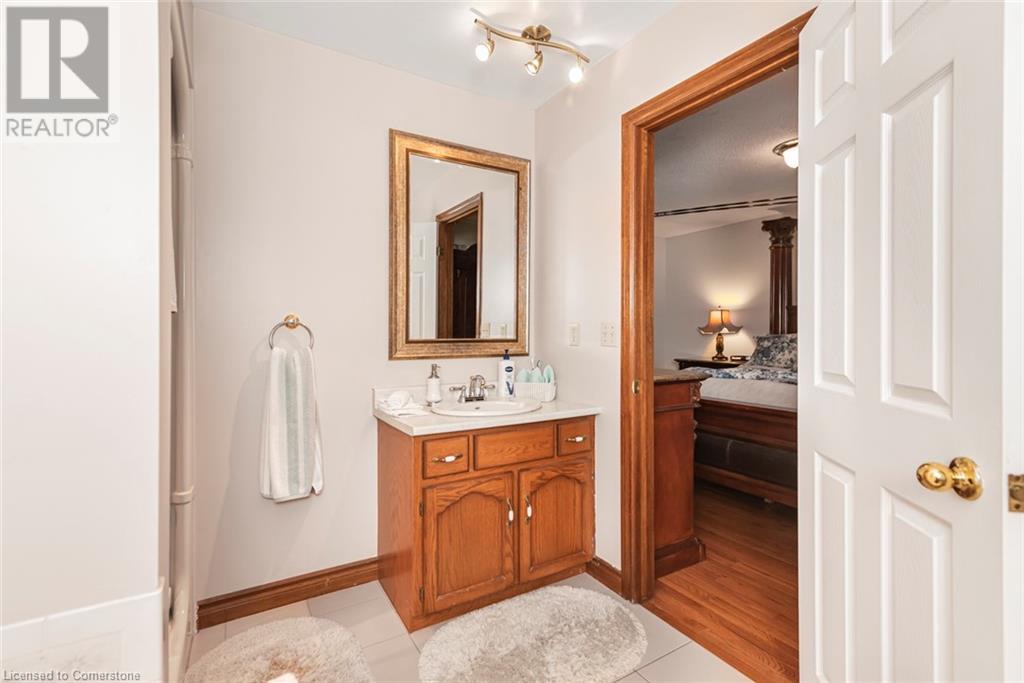 16 Chelsea Crescent, Hamilton, Ontario L8E 5N3 - Photo 29 - XH4205700