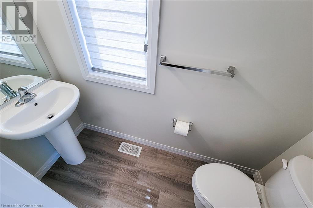 270 Melvin Avenue Unit# 11, Hamilton, Ontario  L8H 2K2 - Photo 18 - XH4206007