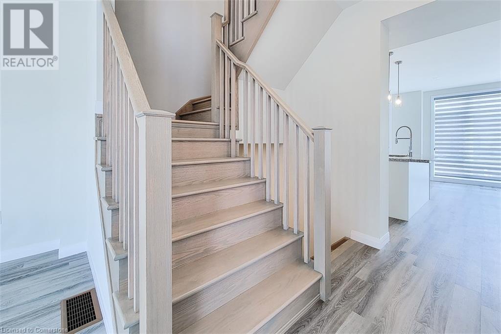 270 Melvin Avenue Unit# 11, Hamilton, Ontario  L8H 2K2 - Photo 19 - XH4206007