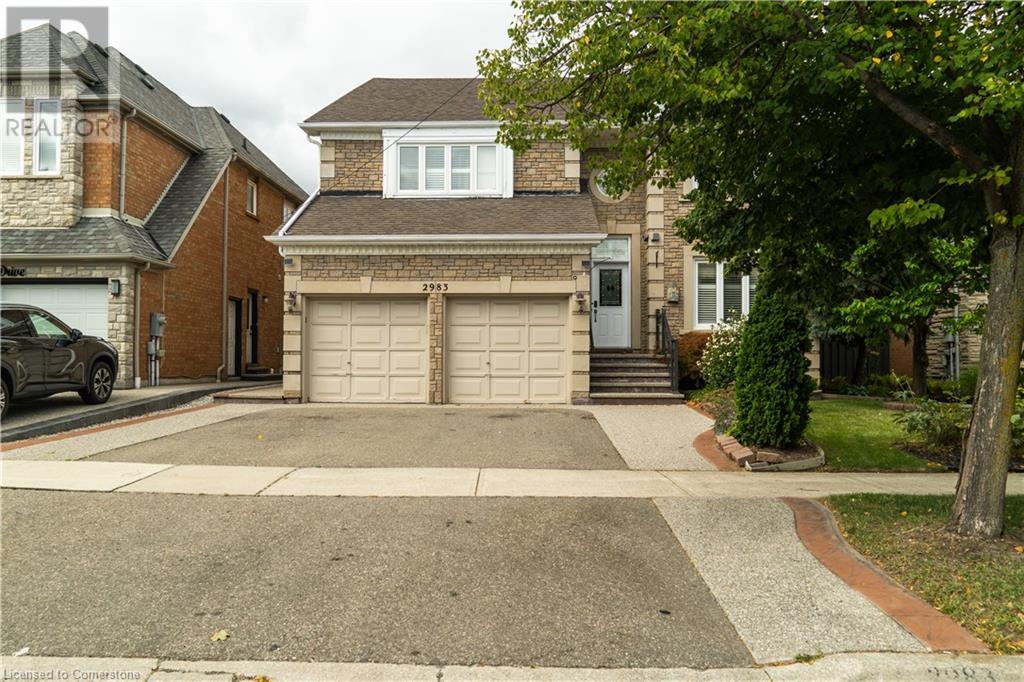 2983 CASTLEBRIDGE Drive, mississauga, Ontario