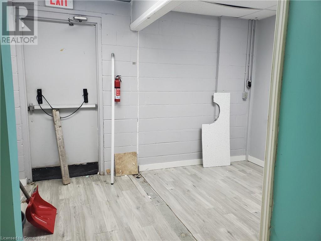 783 Colborne Street Unit# 2, Brantford, Ontario N3S 3S3 - Photo 13 - XH4206640