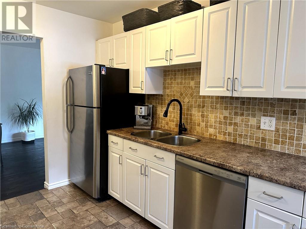 519 Timber Lane, Burlington, Ontario L7L 2B1 - Photo 8 - XH4206681