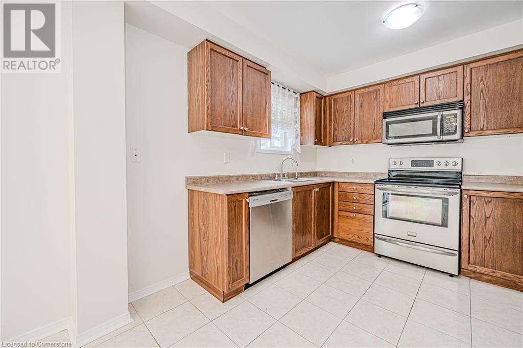 91 Powell Drive, Hamilton, Ontario  L0R 1C0 - Photo 17 - XH4206767