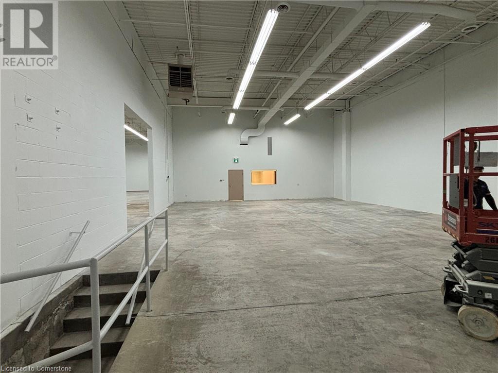 3375 North Service Road Unit# A6, A7, Burlington, Ontario L7N 3G2 - Photo 7 - XH4195170