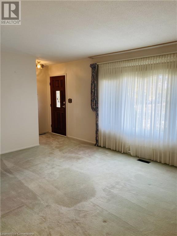 30 Blueridge Crescent, Brantford, Ontario N3R 5E8 - Photo 8 - XH4205434