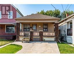152 BEACH Road, hamilton, Ontario