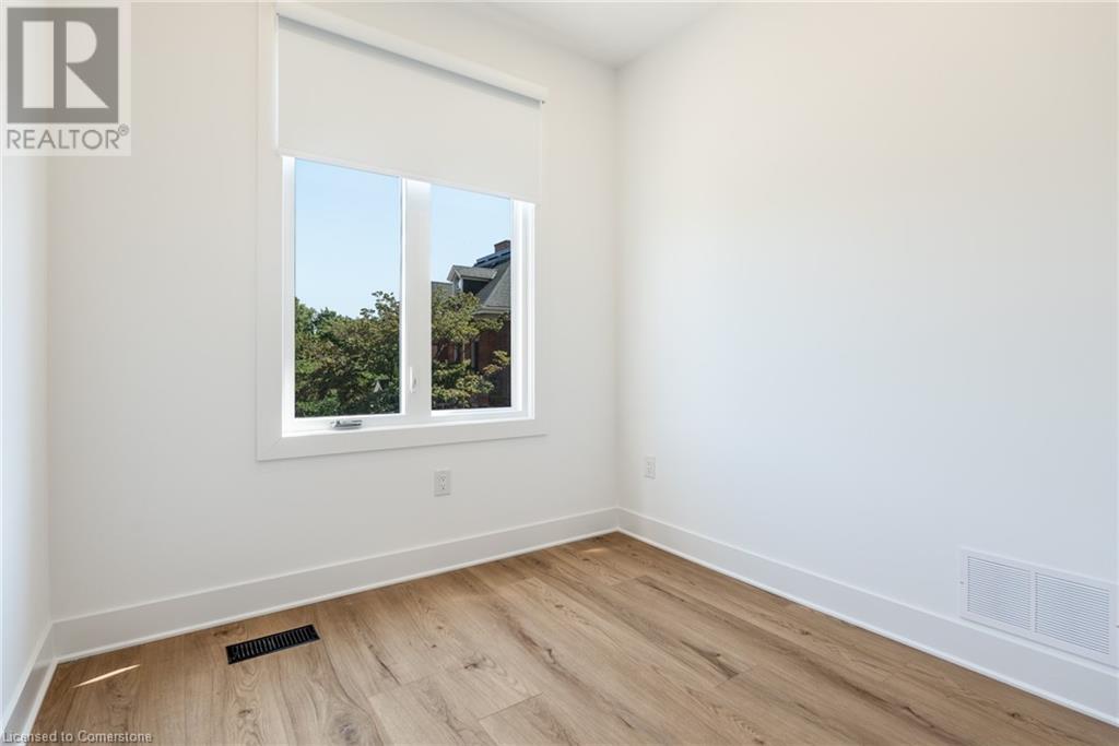 23 Glen Forest Drive Unit# 1, Hamilton, Ontario  L8K 5V7 - Photo 25 - XH4206228