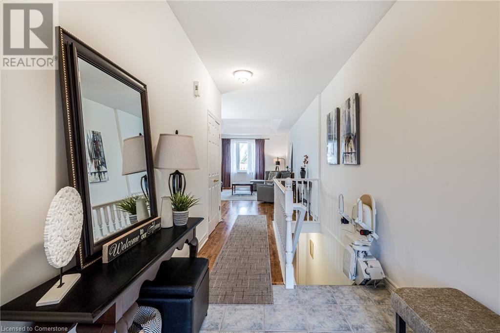 97 Sandollar Drive, Mount Hope, Ontario L0R 1W0 - Photo 3 - XH4206369