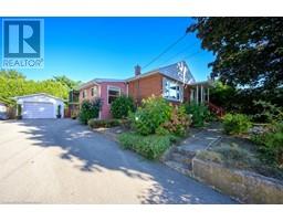 1041 SHEPHERD'S Drive, burlington, Ontario