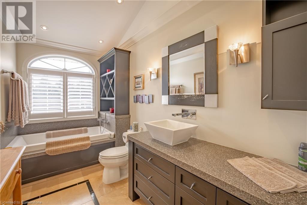 534 Concession 8 Road E, Hamilton, Ontario  L0P 1B0 - Photo 13 - XH4206584