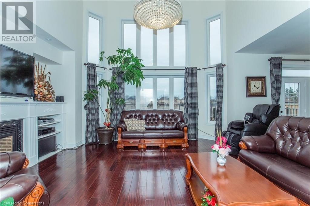 166 Alison Crescent, Oakville, Ontario L6L 0C7 - Photo 3 - XH4206777