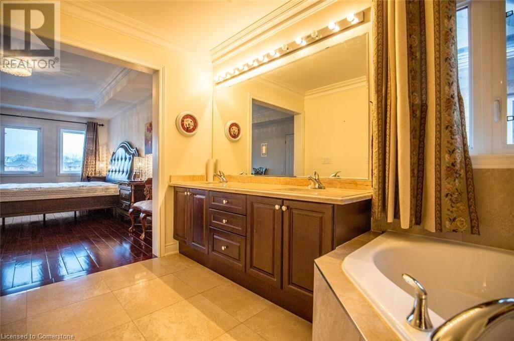 166 Alison Crescent, Oakville, Ontario L6L 0C7 - Photo 10 - XH4206777