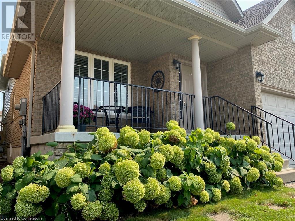 12 Silverspring Crescent, Hamilton, Ontario  L0R 1P0 - Photo 2 - XH4206788