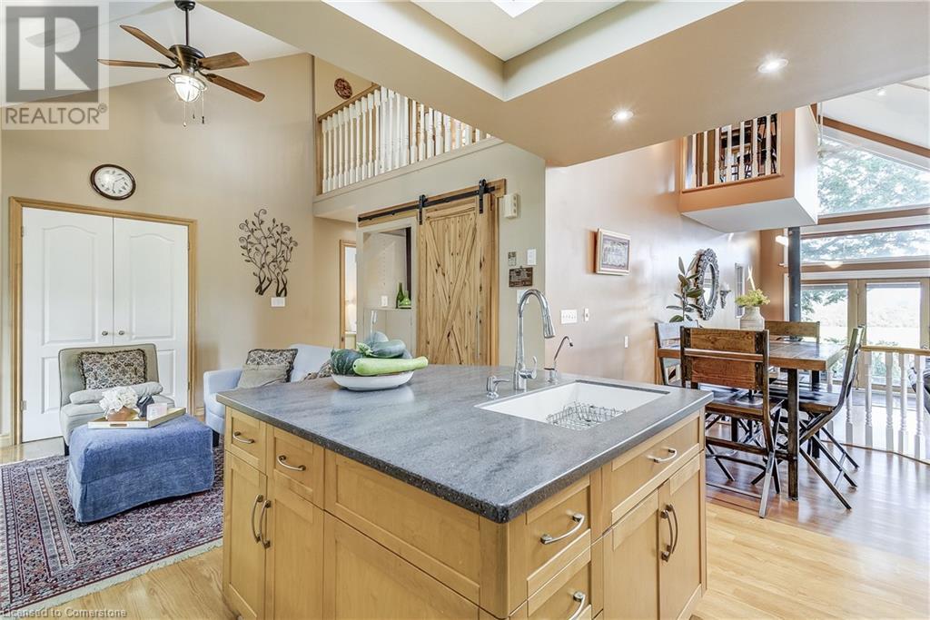 2425 Hespeler RoadCambridge, Ontario  N3C 2V3 - Photo 14 - 40648392