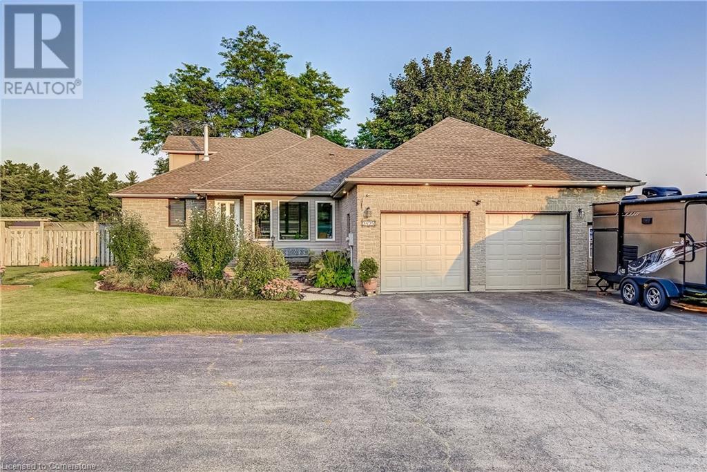 2425 Hespeler RoadCambridge, Ontario  N3C 2V3 - Photo 3 - 40648392