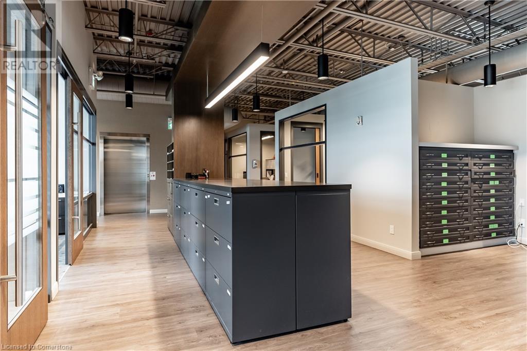 821 North Service Road Unit# 1b, Stoney Creek, Ontario  L8E 5C3 - Photo 11 - XH4113747