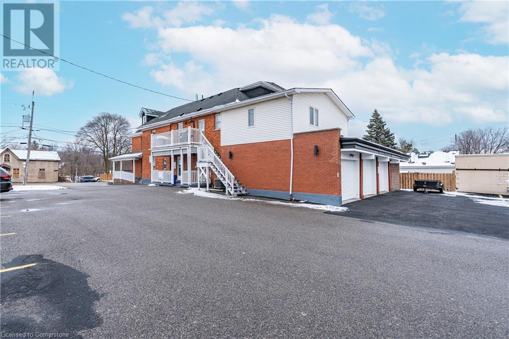 22 Mill Street S Unit# B-1, Waterdown, Ontario L0R 2H0 - Photo 3 - XH4142128