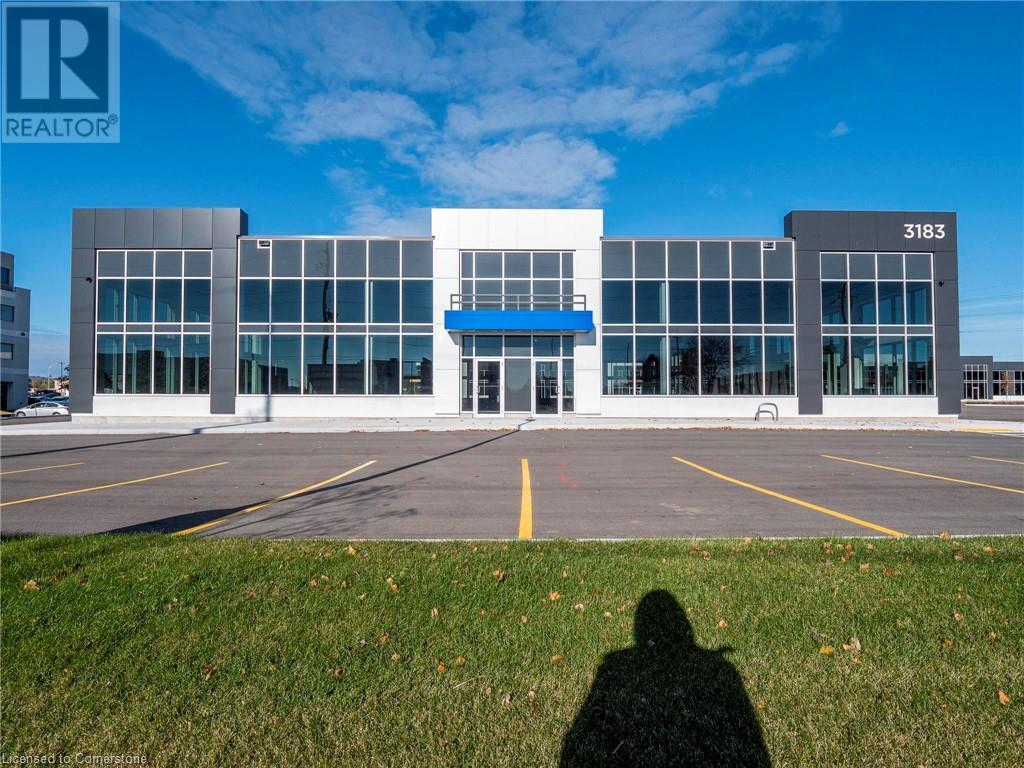 3185 Harvester Road Unit# 2, Burlington, Ontario  L7N 3N8 - Photo 4 - XH4156091