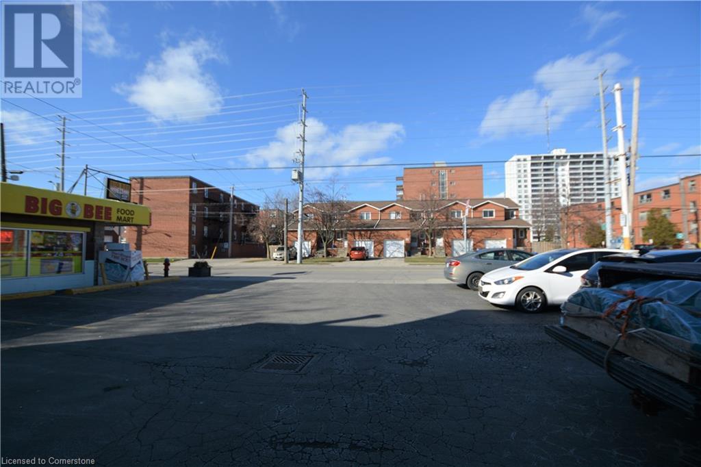 792 Concession Street Unit# 4, Hamilton, Ontario  L8V 1C9 - Photo 2 - XH4160120